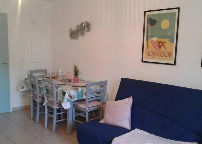 T2 Antigua Avec Piscine Et Tennis * Ондр